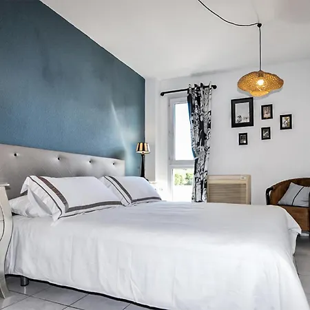 Gorgeous Apartment In Perpignan アパート ペルピニャン