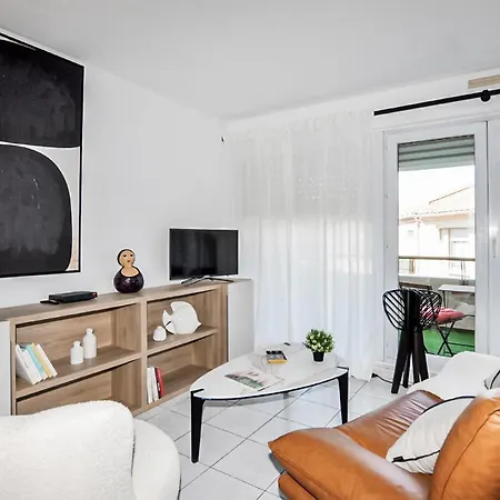 Gorgeous Apartment In Perpignan